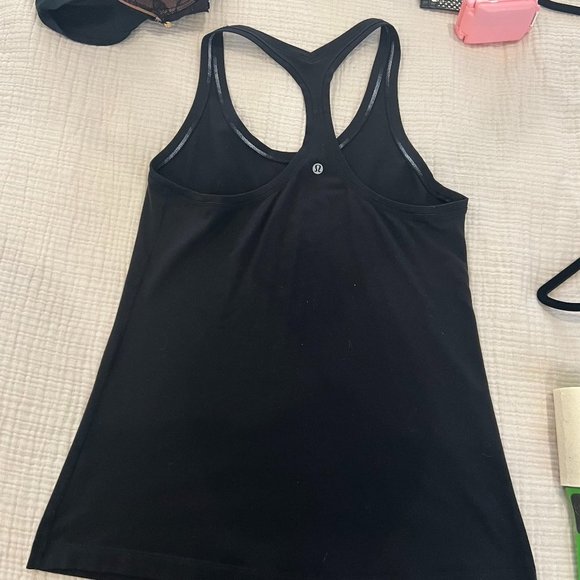 Lululemon Racer Back Tank Top in Black in Size L - Picture 3 of 9